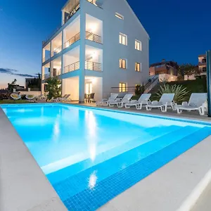  Appartement Carlotta