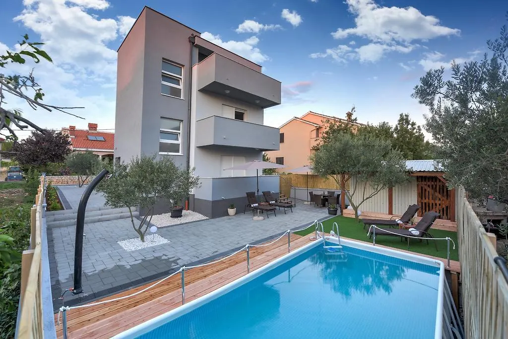 Villa Spant Zadar 0*,